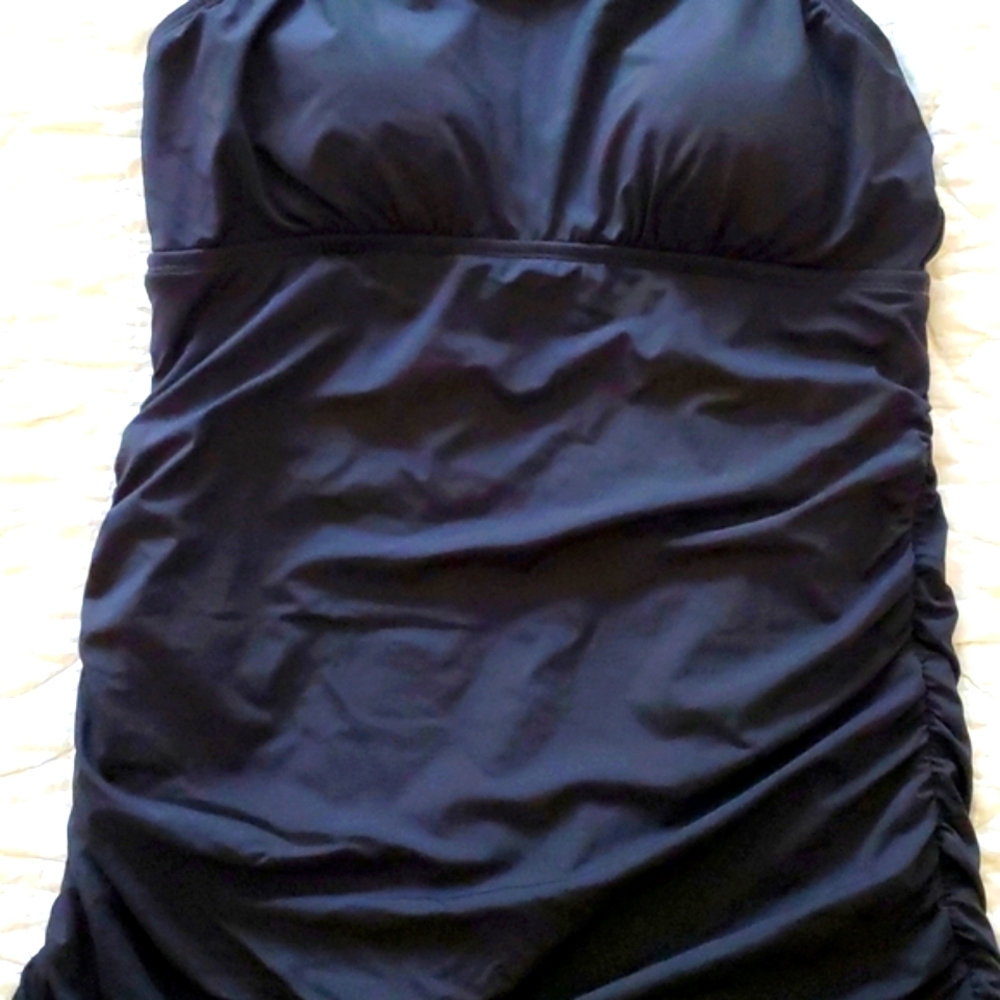 Jantzen size 12, Black, skirt style bathing suit